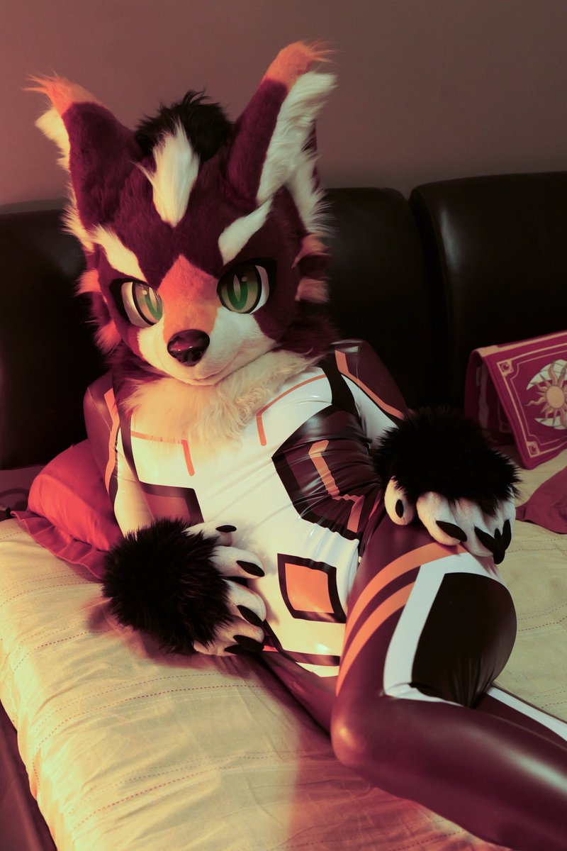 Check out my new combat suit///// this is a new test PU leather suit that i worked with <a href="/GentleFurStudio/">GentleFurStudio</a> and i made a whole new design based off my character////