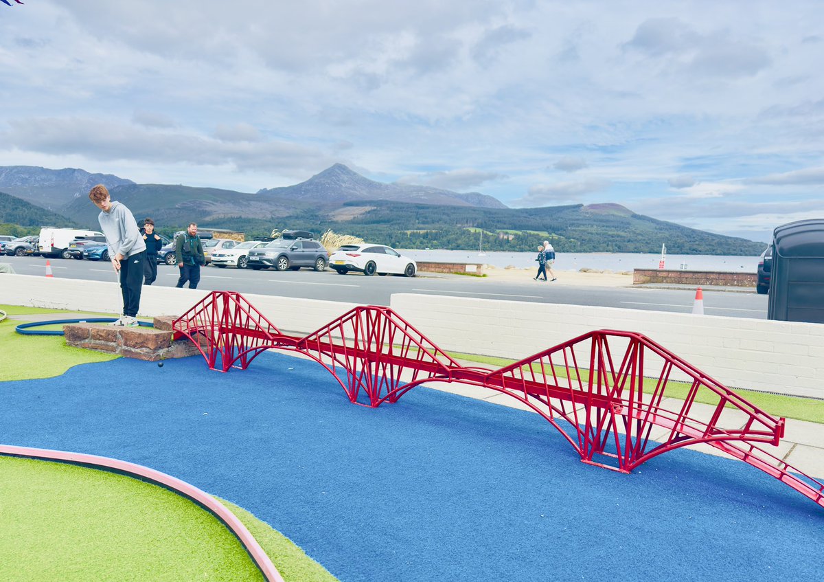 Arran crazy golf with Goatfell backdrop ⛳️
