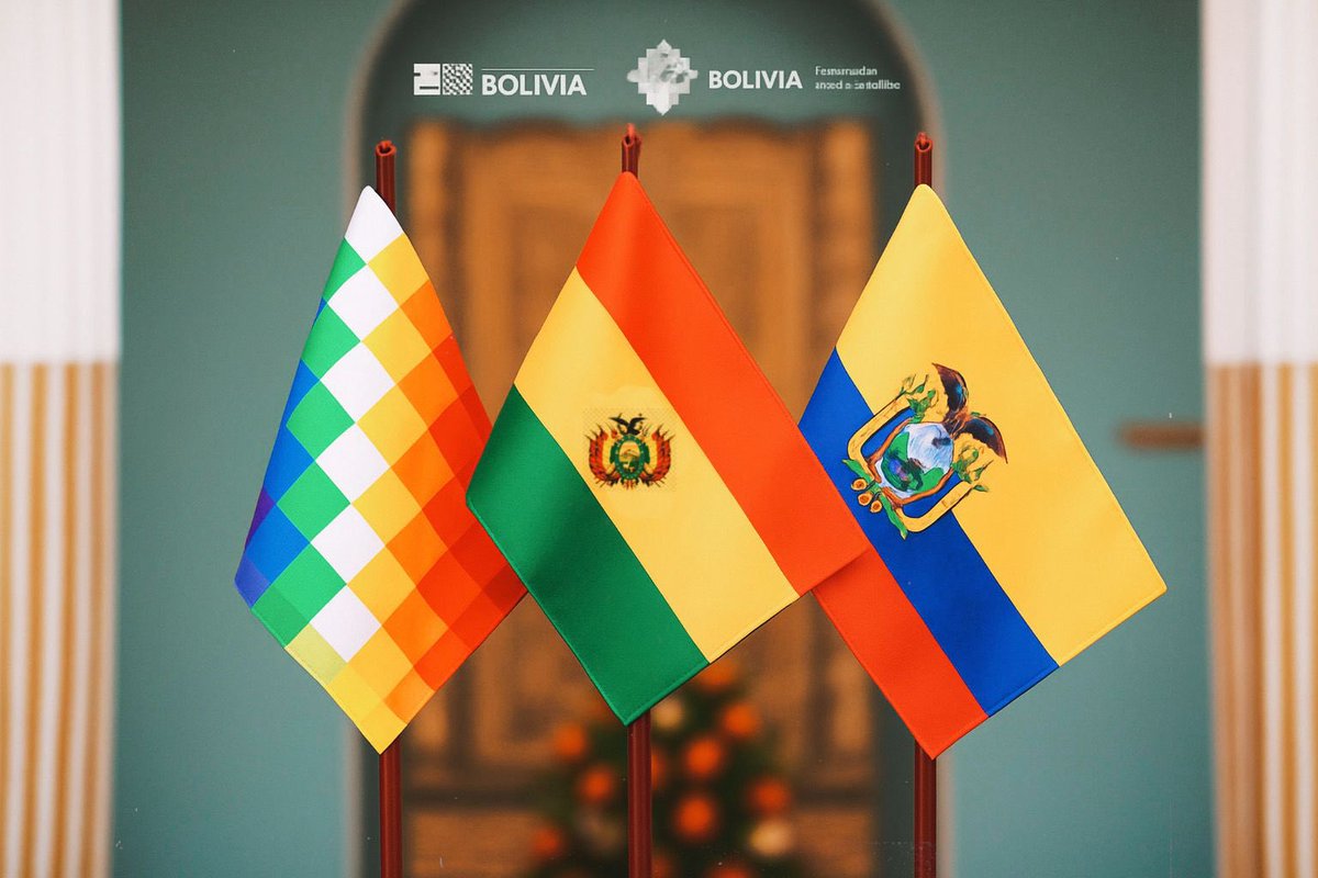 El Ministerio de Relaciones Exteriores extiende sus felicitaciones a la República del Ecuador, al conmemorar los "216° Aniversario de su Independencia".
#DiplomaciaDeLosPueblos
#PorLaVida
#UnidosRumboAlBicentenario