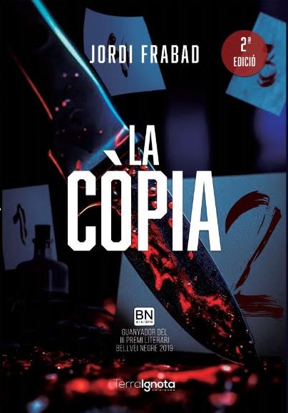 muchomasq1libro's tweet photo. #lecturesestiu #thriller #descobrir La còpia, III Premi Bellvei Negre, de Jordi Frabad, publica @TerraIgnotaEdic Assassinats sense cap punt de connexió a l’Alt i Baix Penedès. No podràs parar de llegir! @masleer @bloginterrobang @llegirencatala @LlegimOKe
https://t.co/hUI2UYsUN1 https://t.co/q6xxI4O4tP