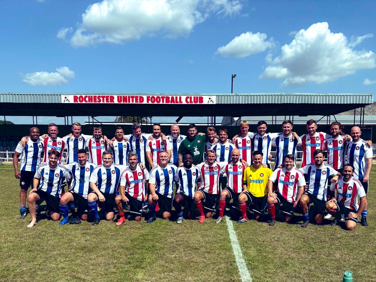 Real Gima (@realgima) on Twitter photo ๐ฃ๏ธ | A great turn out for the annual Real Gima โLegendsโ day.
20 + years in the <a href="/NKSFL/">D2G North Kent Sunday League</a> with 8 of the original squad playing todayโฆ
What a club โค๏ธโฝ๏ธโค๏ธ ๐ฃ๏ธ | A great turn out for the annual Real Gima โLegendsโ day.
20 + years in the <a href="/NKSFL/">D2G North Kent Sunday League</a> with 8 of the original squad playing todayโฆ
What a club โค๏ธโฝ๏ธโค๏ธ