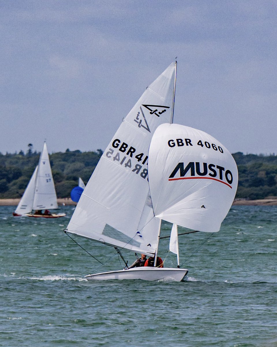 mustoclothing's tweet photo. As the sails come down on another fantastic @cowes_week, we reflect on the talent, determination, and sportsmanship that makes this regatta so special 🌊⛵️🫶
Take a look at what we’ve been up to this week: https://t.co/QHlaqfG6nj
#CowesWeek #CowesWeek2025 #Musto https://t.co/gNy9Ooeiva