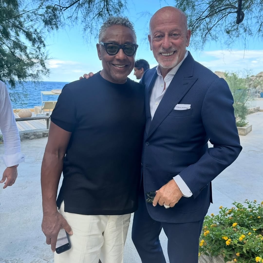 Great actor and friend Giancarlo Esposito shopping at Domenico Vacca in Rome. #giancarloesposito #breakingbad #bettercallsaul #godfatherofharlem #actor #movie #tv #rome #roma