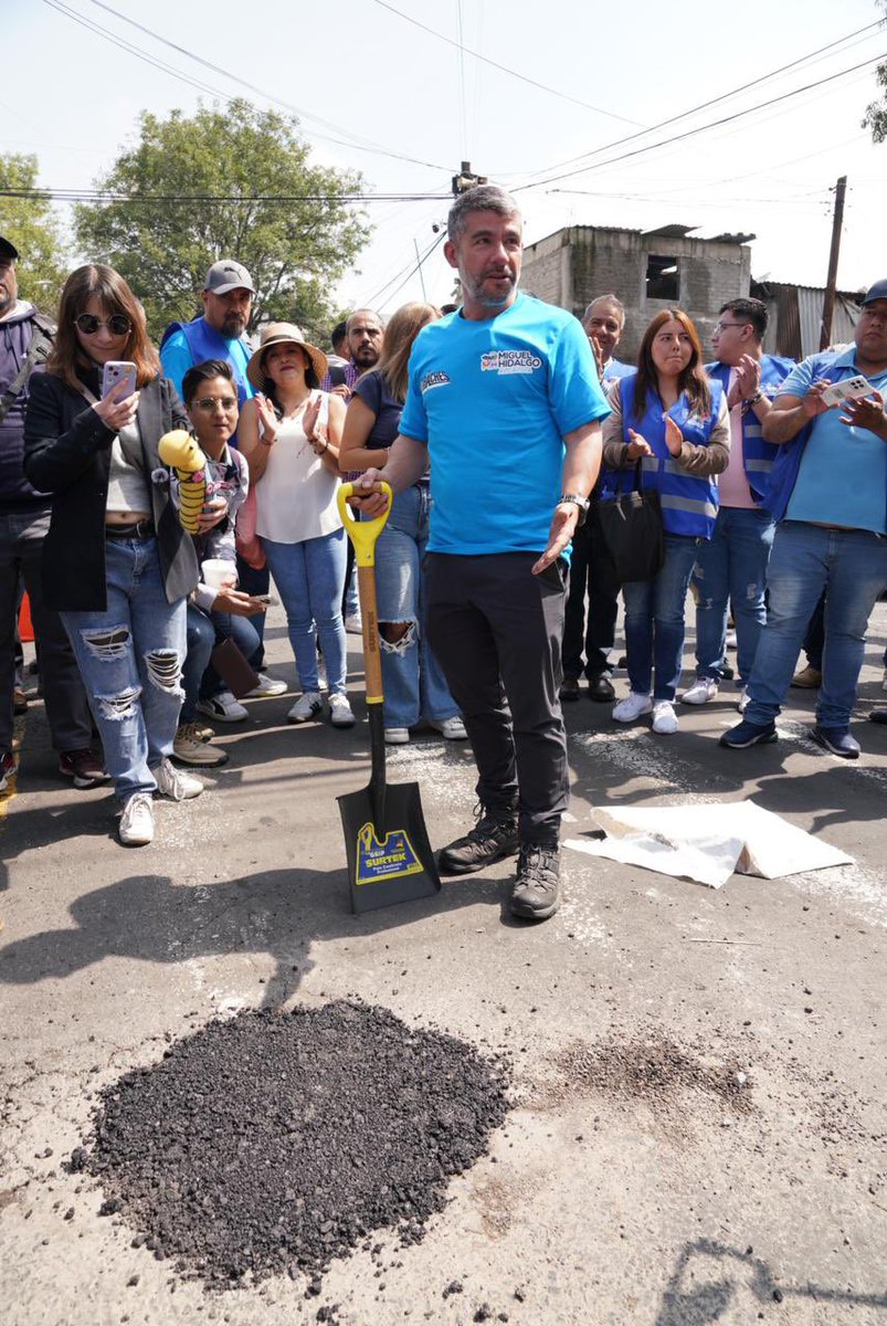 ¡Pura simulación! Así ha sido todo el gobierno de <a href="/mauriciotabe/">Mauricio Tabe Echartea</a> en <a href="/AlcaldiaMHmx/">Alcaldía Miguel Hidalgo</a> 😒

Dice que tapó un bache y la pala sin estrenar, ni si quiera se ensució. En fin, ya ni siquiera sorprende.