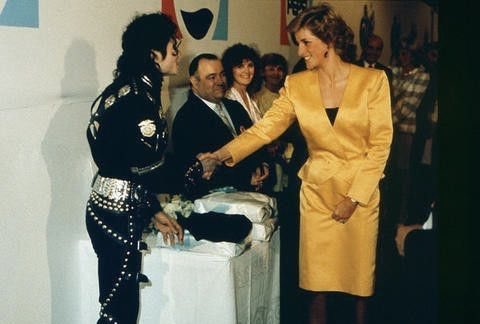 LADY DIANA IS THE TRUE QUEEN.