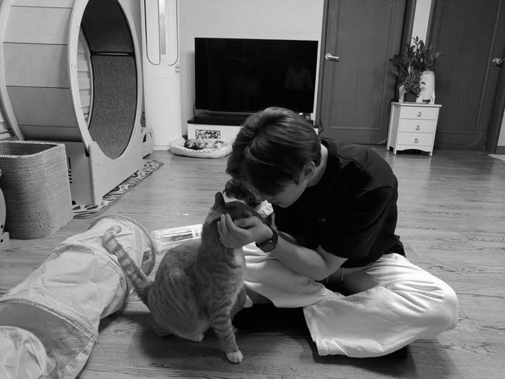 ищу мью!! кому не сложно можете репостнуть, буду очень благодарна 💛💛