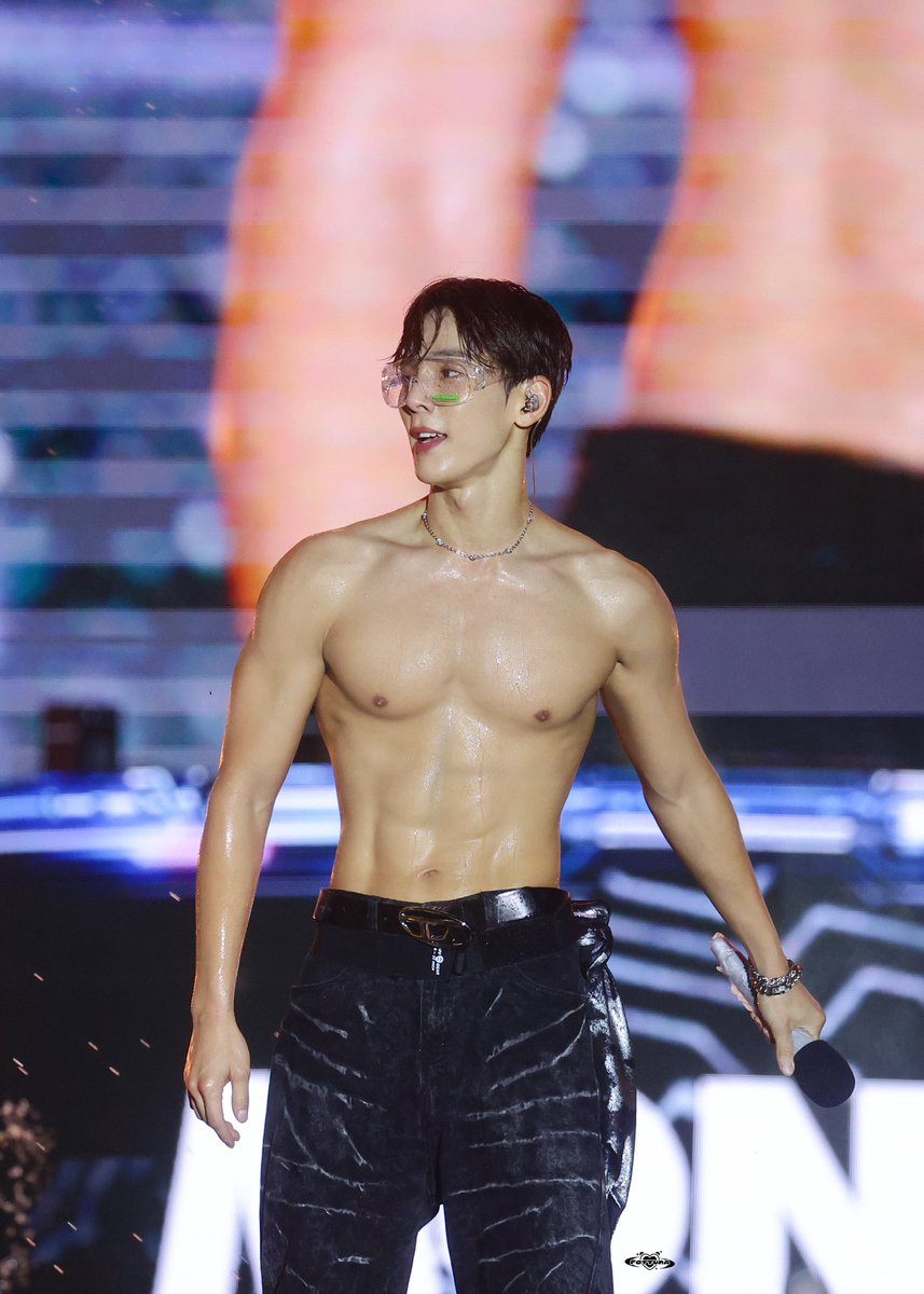 cueglo's tweet image. 