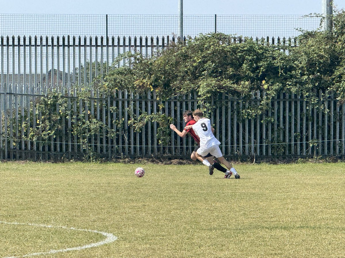 Heath Rangers 6-2 Hough Green

Another win for the boys.

Scorers: Alex Jones (2), Jake Hill, Jake Donnelly, Eden Gumbs and Liam Fairclough.

#UpTheRangers