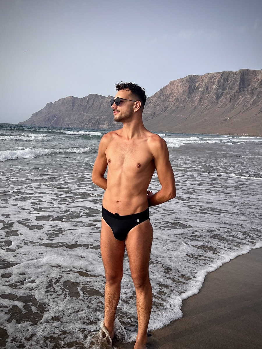 benjymrt's tweet image. 🌊 🐚 
 #LGBTQIAProudOfOurselves