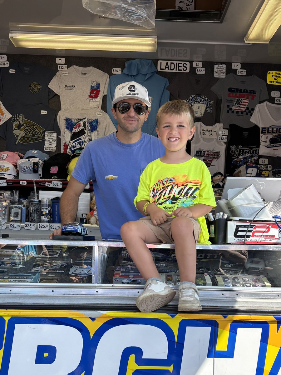 Rihanna (@drjeven) on Twitter photo Thank you for making my son’s day <a href="/chaseelliott/">Chase Elliott</a> !! He’s still over the moon that he met “his guy” at <a href="/WGI/">Watkins Glen International</a> 🥹💙 #NASCAR #chaseelliot #GoBowling #Wgi #WatkinsGlen #chevy #WatkinsGlenInternational <a href="/NASCAR/">NASCAR</a> Thank you for making my son’s day <a href="/chaseelliott/">Chase Elliott</a> !! He’s still over the moon that he met “his guy” at <a href="/WGI/">Watkins Glen International</a> 🥹💙 #NASCAR #chaseelliot #GoBowling #Wgi #WatkinsGlen #chevy #WatkinsGlenInternational <a href="/NASCAR/">NASCAR</a>