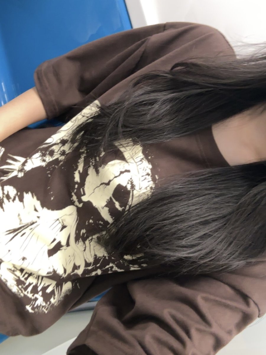 CErine_JKT48's tweet photo. pakai baju baru merasa kalcer nyampe mentok DOR banget https://t.co/Pj0WwtZhk9