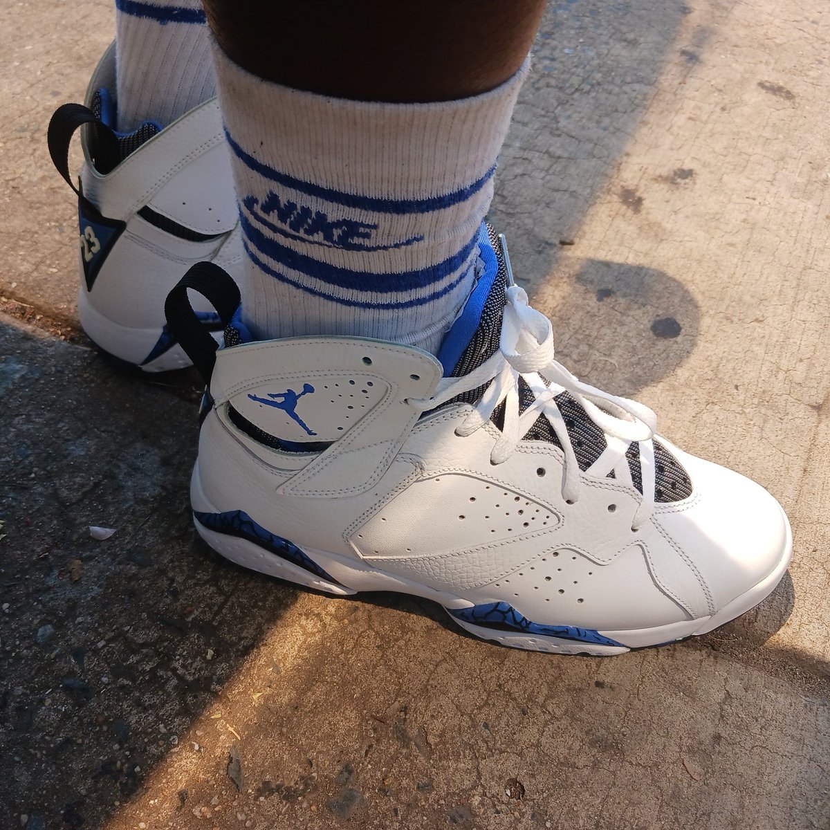 Blackmartian333's tweet photo. I know 4 a FACT U ain't seen a pair of deez! #VII'sπ₯π#LikeMike #NikeHead #AirJordans #Nike #KOTD π #Jordans #Jordan #AirJordan #Kicks #Classic #Classics #BlackCat #SneakerHead #Sneakers #SNKRS #Nikes #GOAT #LastDance #NBA #Orlando #Magic Colorway #ChecksOverStripes #SwooshGang https://t.co/jYRgZhipIx