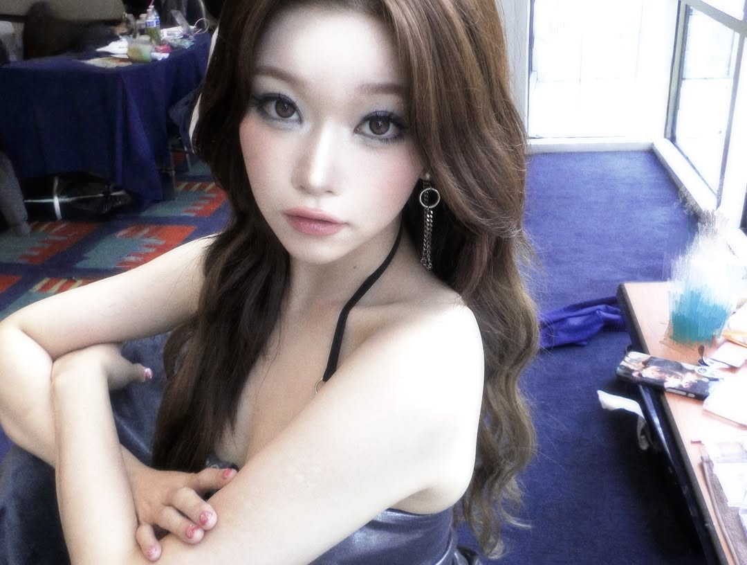 tsuki moments that could kill a sapphic (@tsukisapphic) on Twitter photo 