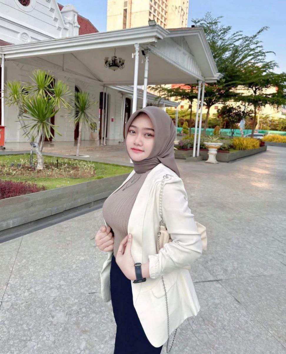 desicahya404's tweet photo. 💎 Viral 𝐊𝐨𝐥𝐞𝐤𝐬𝐢 𝐁𝐯𝐜𝐢𝐧 𝐈𝐧𝐝𝐚𝐡 𝐒𝐚𝐦𝐚 𝐌𝐧𝐭𝐚𝐧 💎
https://t.co/WizfsYn8NK

⬇️ 𝐃𝐞𝐬𝐢 𝐂𝐚𝐡𝐲𝐚 ⬇️
https://t.co/2rMQp55Oxi

⬇️ 𝐉𝐨𝐢𝐧 𝐆���𝐮𝐩 𝐓𝐞𝐥𝐞𝐠𝐫𝐚𝐦 ⬇️
https://t.co/BOymapR0vg
-
-
-
#hijabviral #hijabcantik #terabox #teraboxviral #viral #fyp https://t.co/p9OjyBlktT