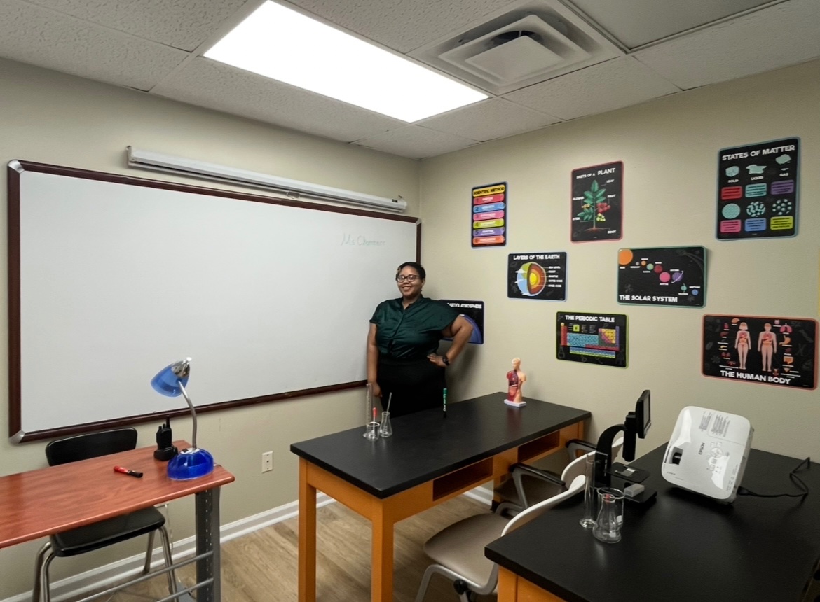FavorAcademy's tweet photo. And just like that, we are RISing! Excited to welcome new students into our FAEmily! We are thrilled to be apart of our students' journey toward success. #RestorativeEd #traumainfornedandwellnessfocused #specializedhighschool #RISErs! #FavorTransitionAcademy #fta  #hopeliveshere https://t.co/erqShWBhKC