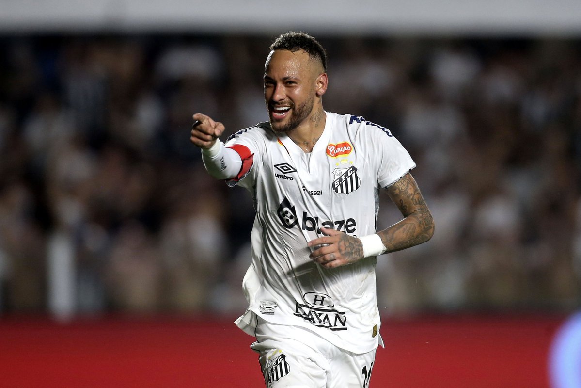 Breaking The Lines (@btlvid) on Twitter photo Neymar's last match for Santos:
-2 goals
-5 key passes
-3/4 crosses completed
-3/4 long balls completed
-3 fouls won
Can he continue his goal-scoring heroics at Cruzeiro today? <a href="/APalpites/">Pedro | Apostas e Palpites</a> previews the upcoming fixture: breakingthelines.com/tactical-previ… Neymar's last match for Santos:
-2 goals
-5 key passes
-3/4 crosses completed
-3/4 long balls completed
-3 fouls won
Can he continue his goal-scoring heroics at Cruzeiro today? <a href="/APalpites/">Pedro | Apostas e Palpites</a> previews the upcoming fixture: breakingthelines.com/tactical-previ…