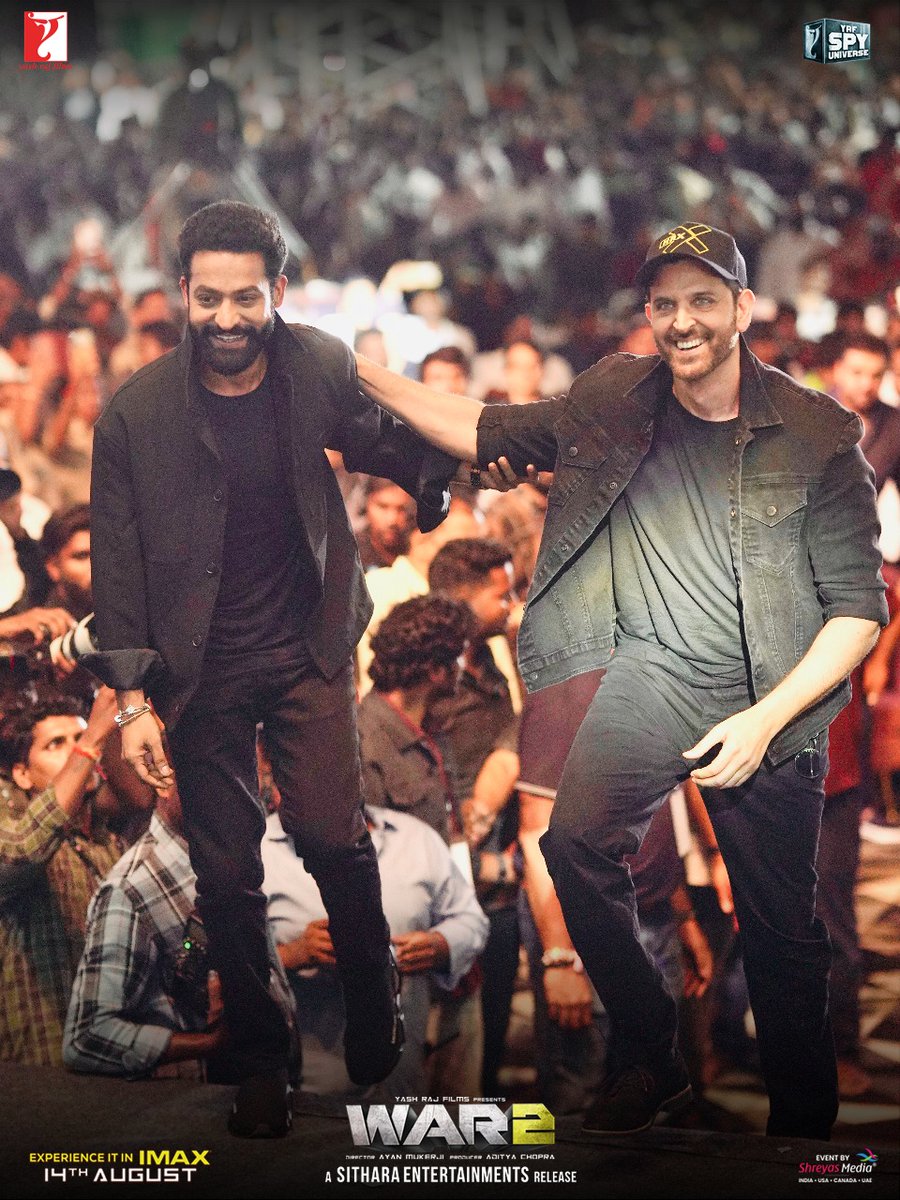 shreyasgroup's tweet photo. It’s all heart and brotherhood! ����

Candid frames of #HrithikRoshan & #NTR lighting up #WAR2 Pre Release Event.✨

Massive Events and Promotions by @shreyasgroup✌️

#WAR2PreReleaseEvent
@iHrithik @tarak9999 @advani_kiara @yrf @SitharaEnts #AyanMukerji @ipritamofficial @AzizNakash #YazinNizar #KrishnaKanth @BoscoMartis #AnaitaShroffAdajania #YRFSpyUniverse @shreyasmedia