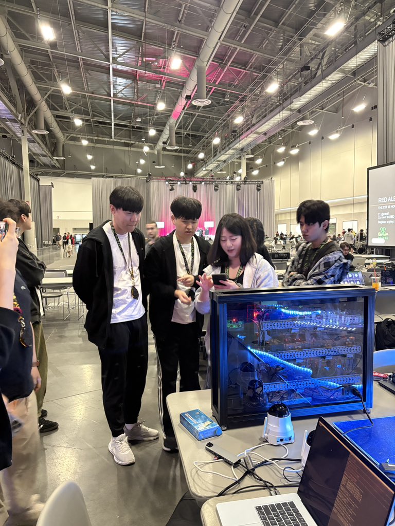icsctf's tweet image. 🚨Red Alert ICS CTF Day 3 is On at @defcon33 

First Blood ‘Keypad’ ✨