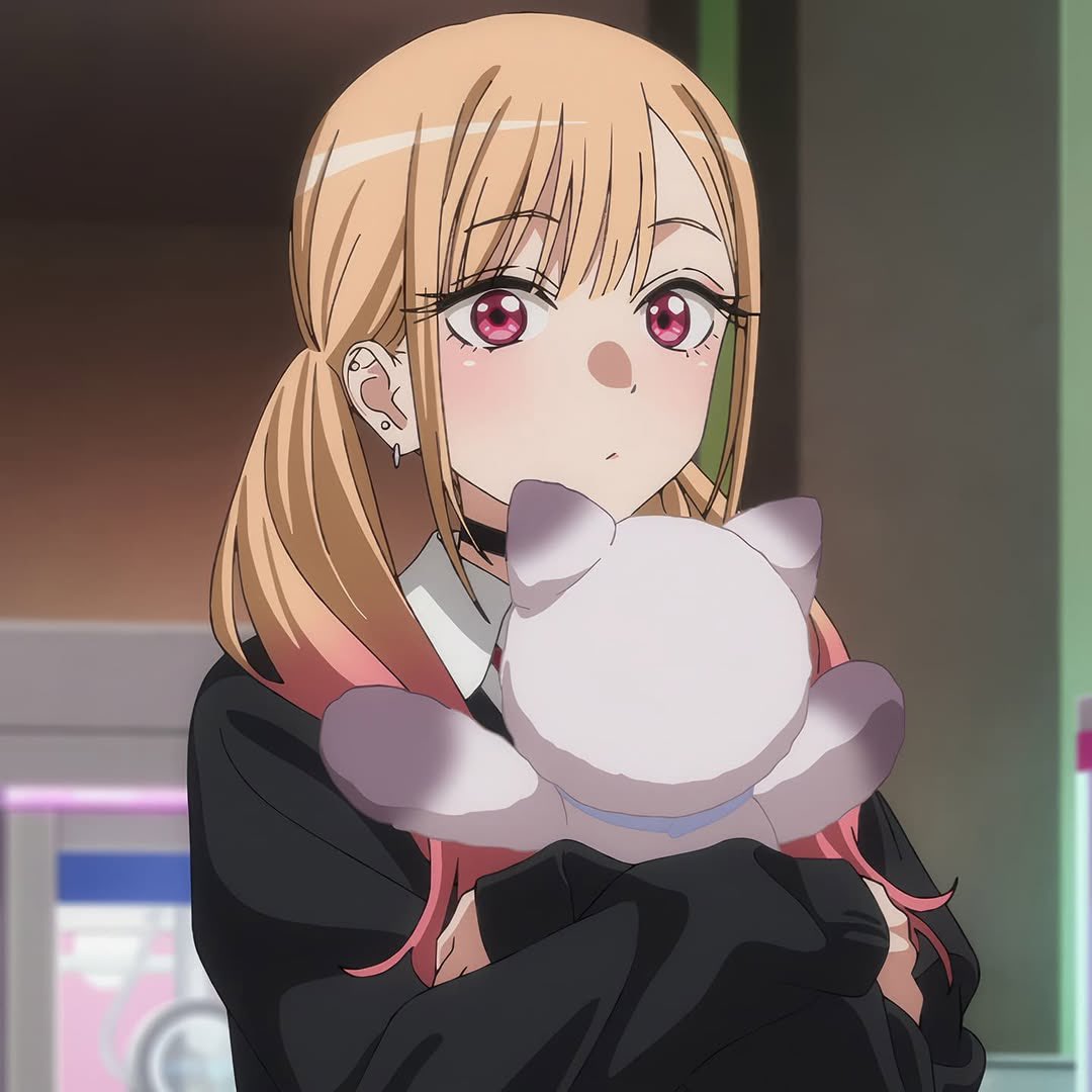 She so cute 🥰 💛 
#MyDressUpDarling