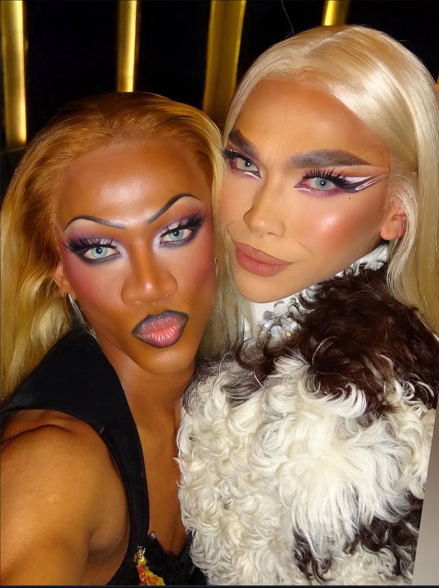 Drag_Crave's tweet photo. ⭐️DAILY PHOTO DUMP 2/2⭐️

Hollywould Star, Ivory Glaze, Gigi Ferocious, Versex, La Kahena &amp; Priyanka look amazing in new photos. https://t.co/ZaWUmiIH4h