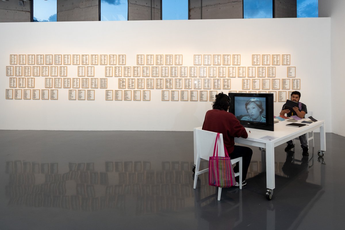 #andreabustillosduhart escribe las sensaciones y pensamientos que la atravesaron al recorrer 𝘍𝘪𝘤𝘤𝘪𝘰𝘯𝘦𝘴. 𝘕𝘢𝘳𝘳𝘢𝘵𝘪𝘷𝘪𝘥𝘢𝘥 𝘦𝘯 𝘦𝘭 𝘢𝘳𝘵𝘦 𝘤𝘰𝘯𝘵𝘦𝘮𝘱𝘰𝘳á𝘯𝘦𝘰 presentada por el <a href="/ccemx/">Centro Cultural de España México</a> y curada por #ferranbarenblit.
tr.ee/jvXA1J