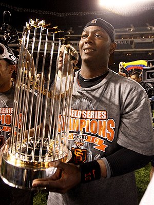 Respetable lo dicho por Juan Pablo Montoya, Pero obviamente Edgar Rentería está en el Top de los grandes deportistas históricos del país.