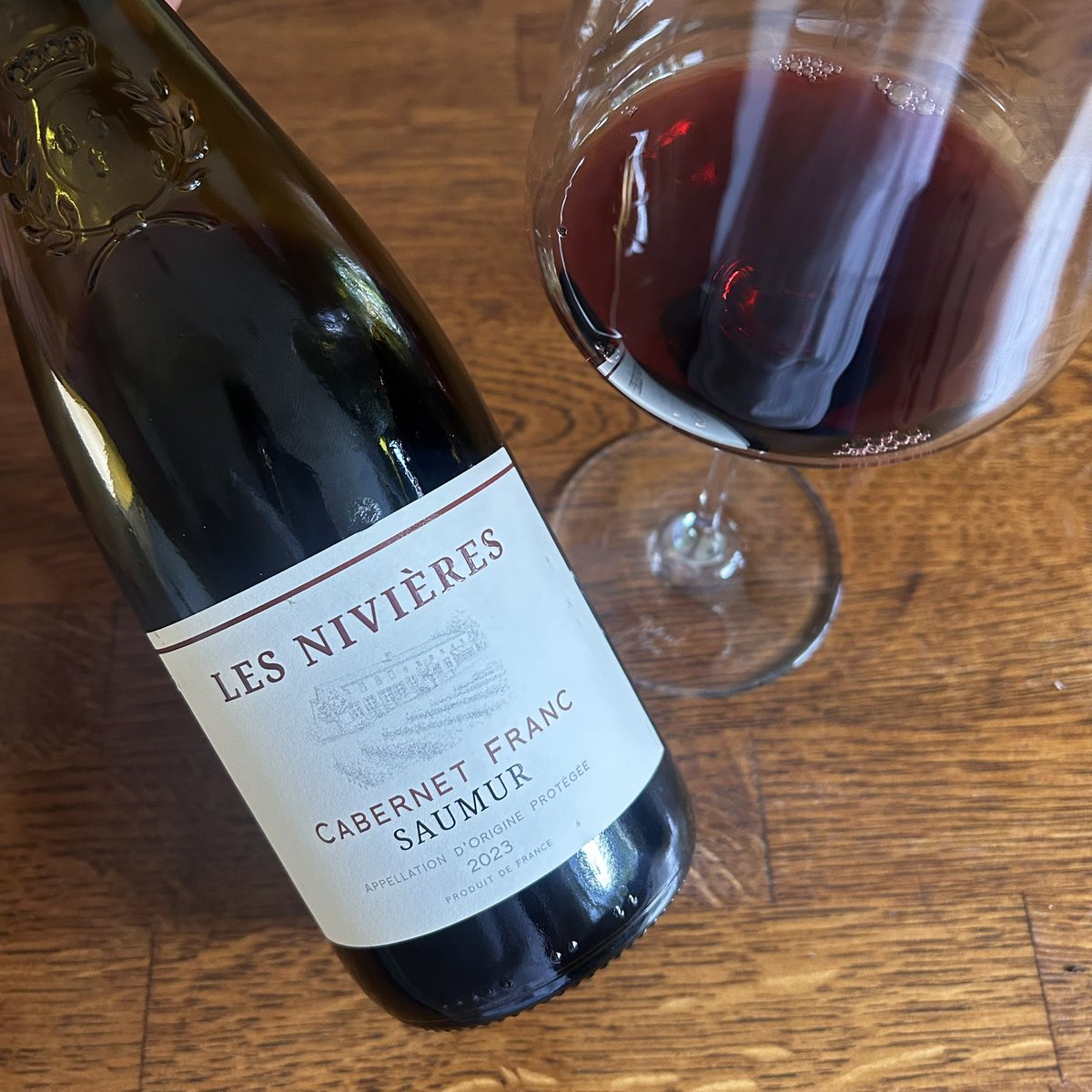 Guessed Saumur on the nose alone—although later got the vintage quite wrong. We discussed the difference between Saumur and Saumur-Champigny.