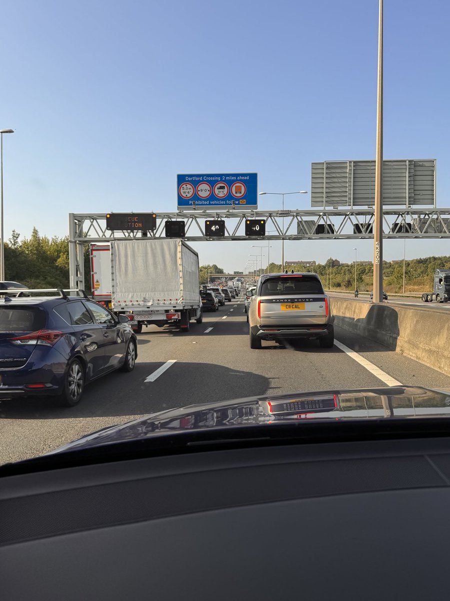 Why is the dartford crossing north bound always a standstill trying to travel round the uk is so tough 🙈