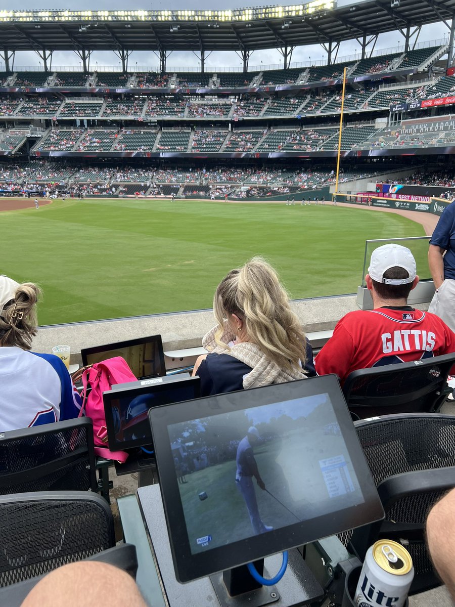 LocalStoic's tweet image. Watching Scottie while helping out the quest for the number one pick