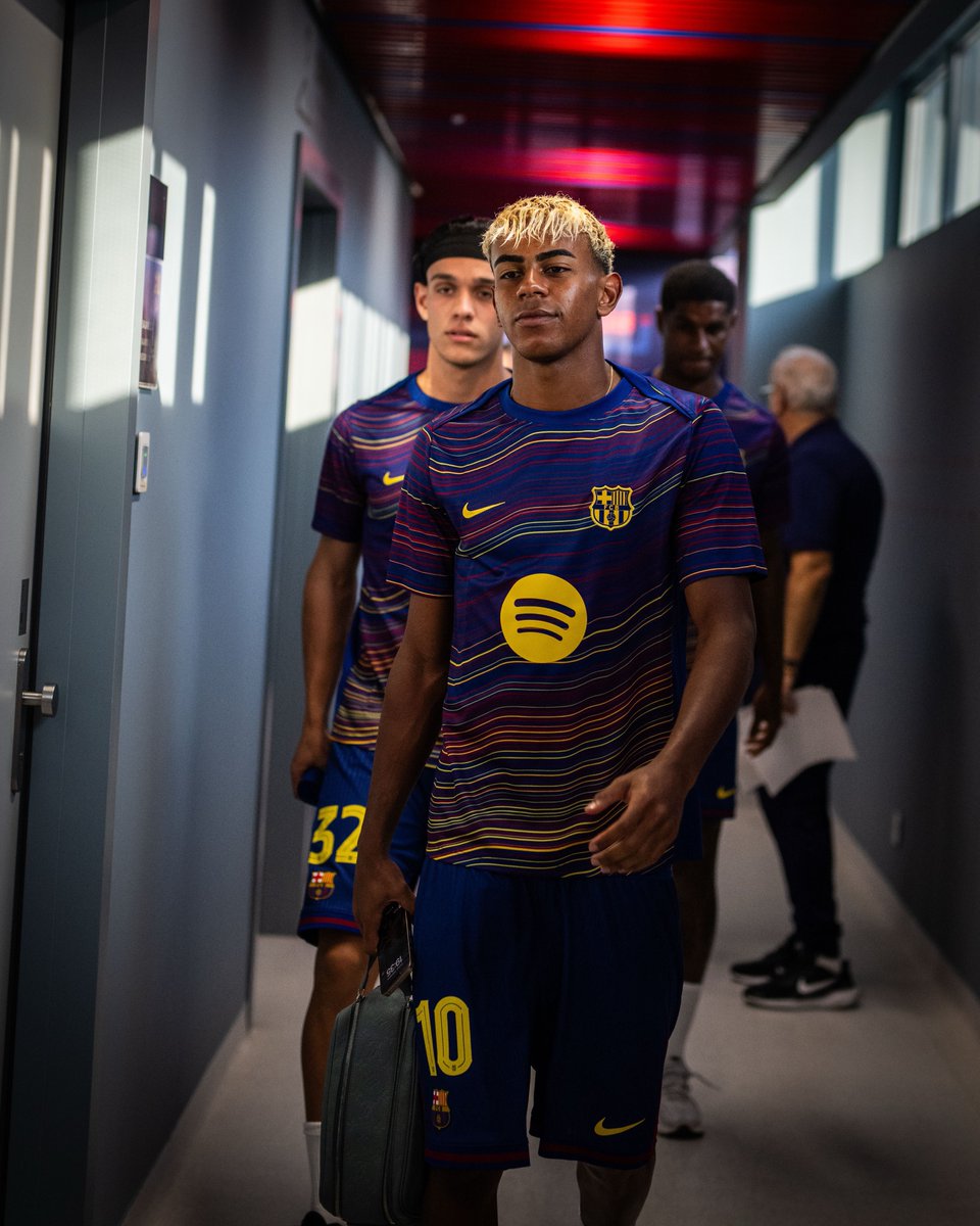 لامين هنا 🔟❤️