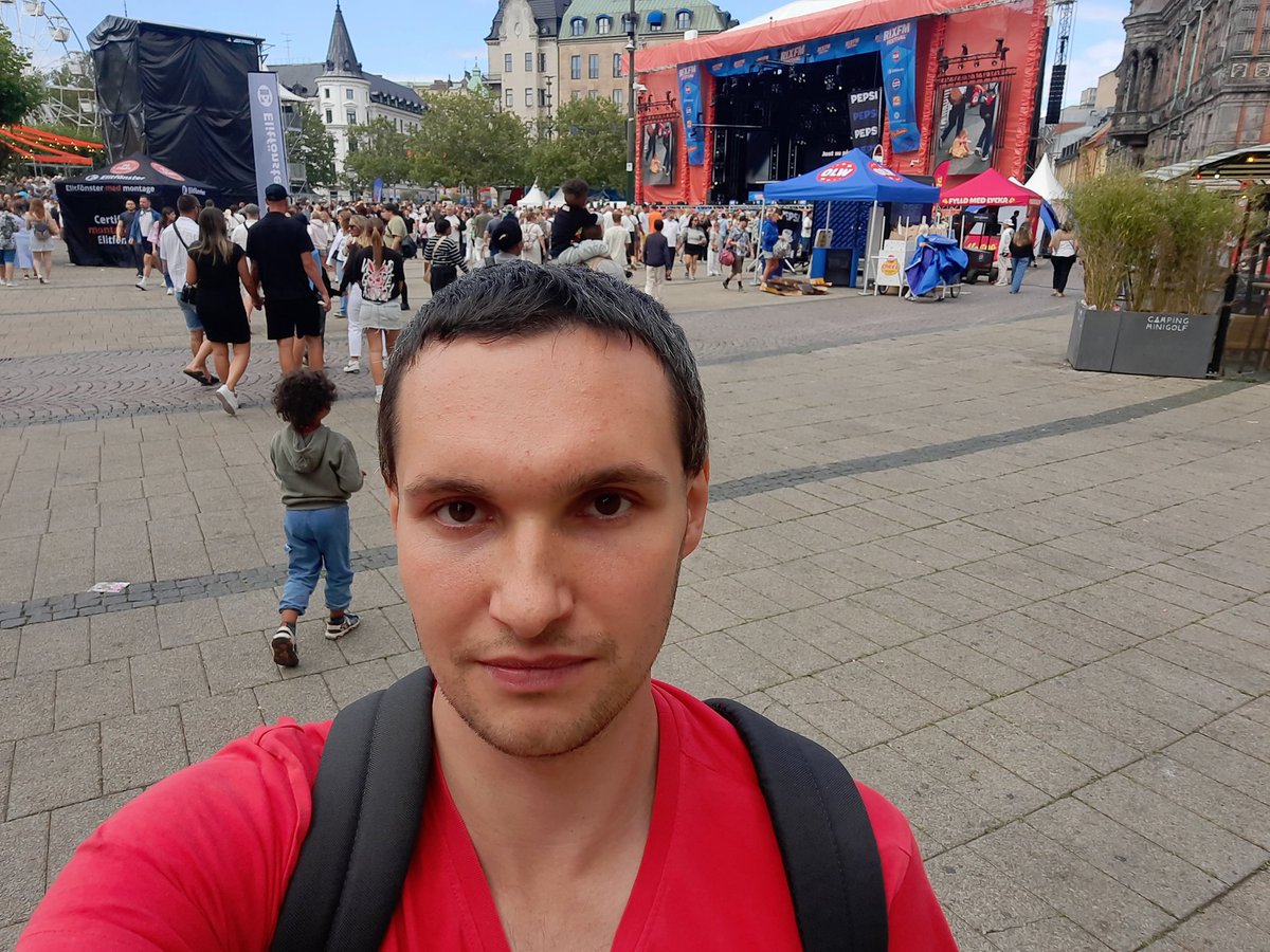 robertjed1996's tweet image. I had a great day at Rix FM Festival in Malmö

#rixfm #rixfmfestival #malmö