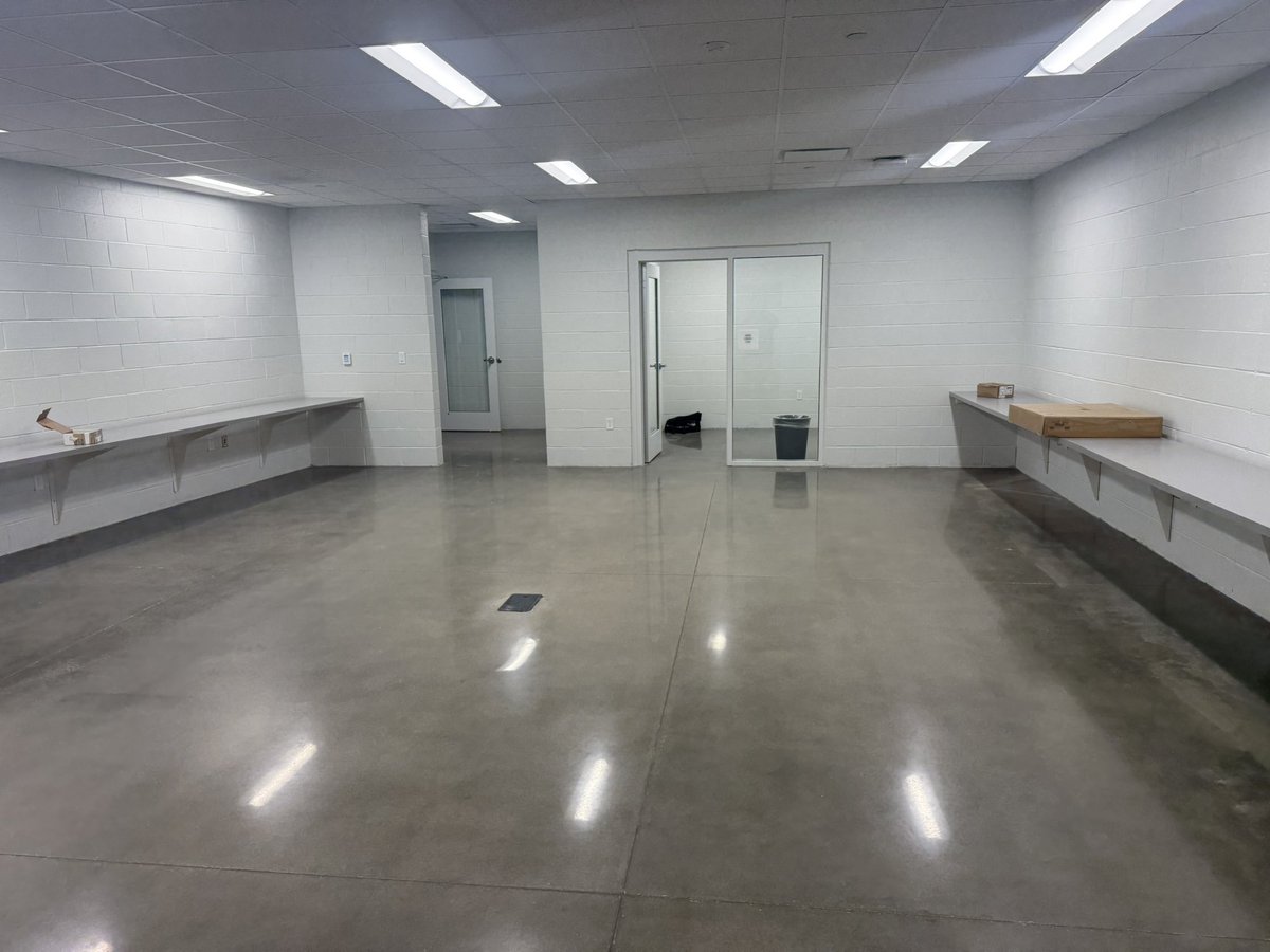 jperry_nixa's tweet image. Let’s goooooo!! Great day to be an Eagle! #NSGB #TeamNixa