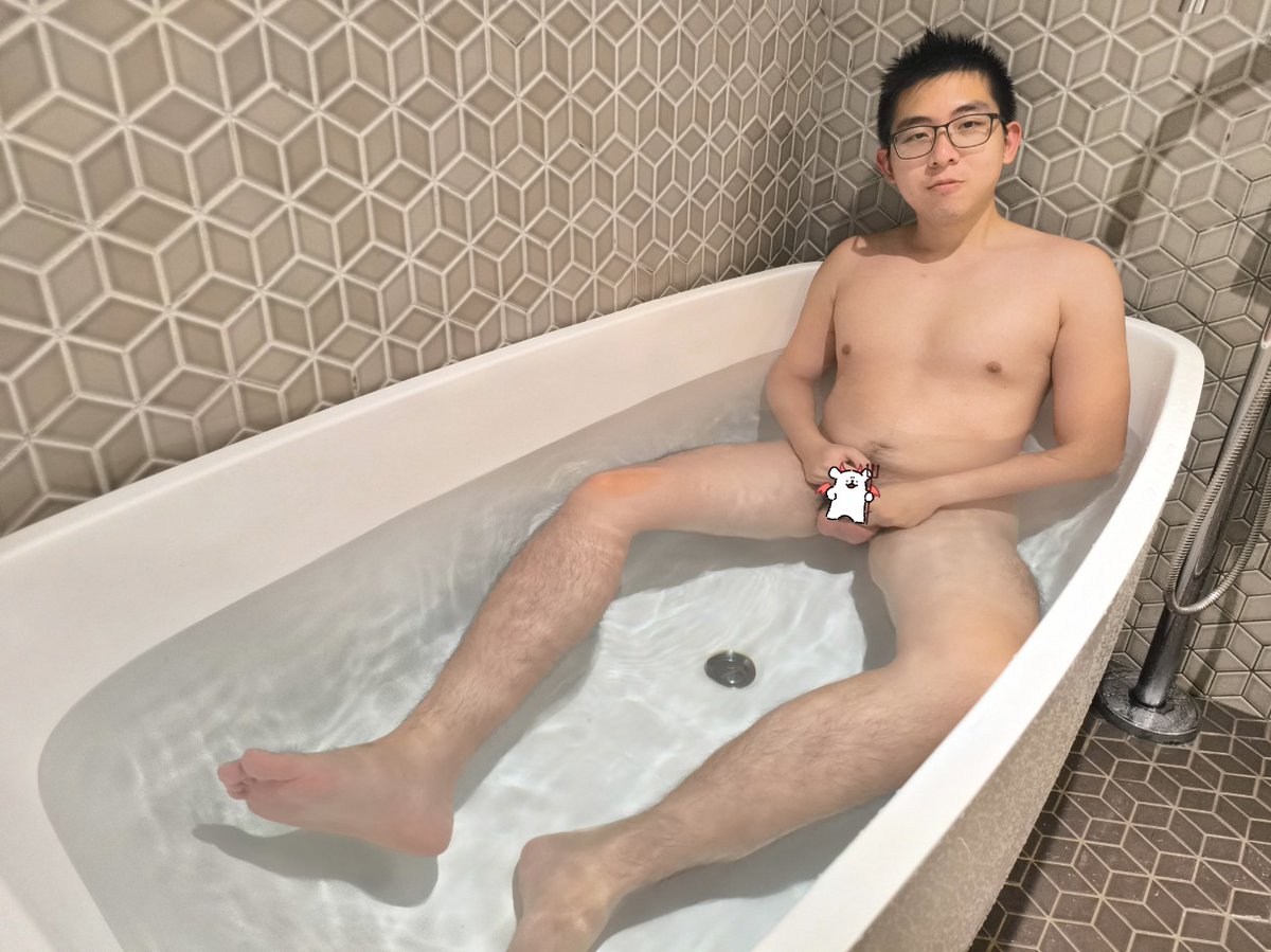 🥰成功回來
第一件事還是泡澡放鬆一下

#桃園