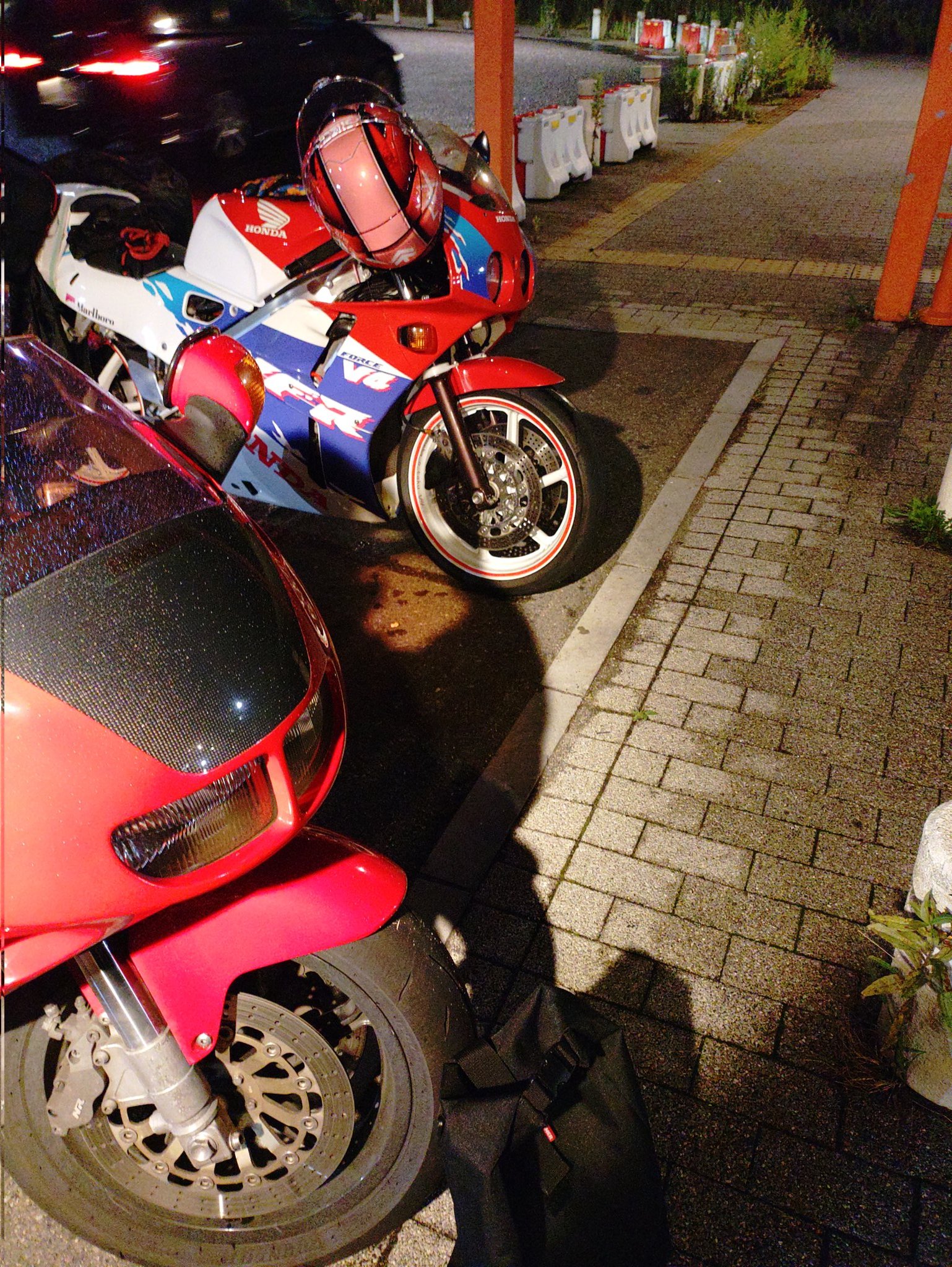 14  発送停止中　あっさー@プロフ必見！ ろみ@初心者ライダー (@NextYzf) / X