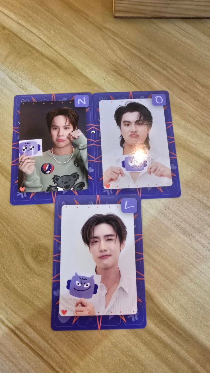 i_sanhita's tweet image. GMMTV Collectible random cards pull :

My first card from the pack was #Nanon. Then in the same pack I pulled #Ohm. And, drumrolls - the last card of the pack was #Leng !!! The way I screamed !!!! OMG !!! 😂😂😂🫶🫶🫶🫶 #GMMTV