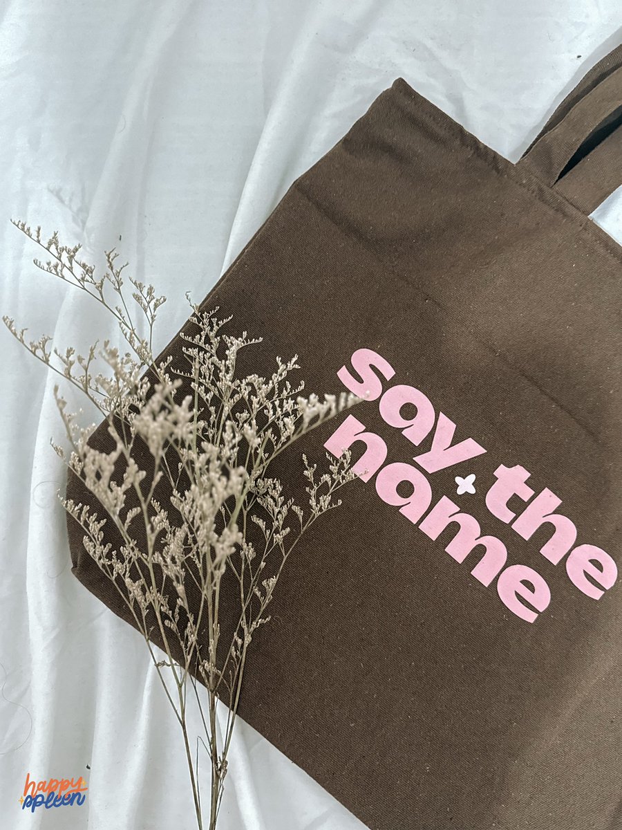 Thanks for the interest that you’ve shown our Say the Name totebag! It is now open for preorders! *⸌☻ັ⸍*

Order here: forms.gle/2A3mLdHTCVsnEr…

Preorder period: August 11 to 13
Shipping period: On or before August 22

For any questions and concerns, send a DM! Thank you! •ܫ•