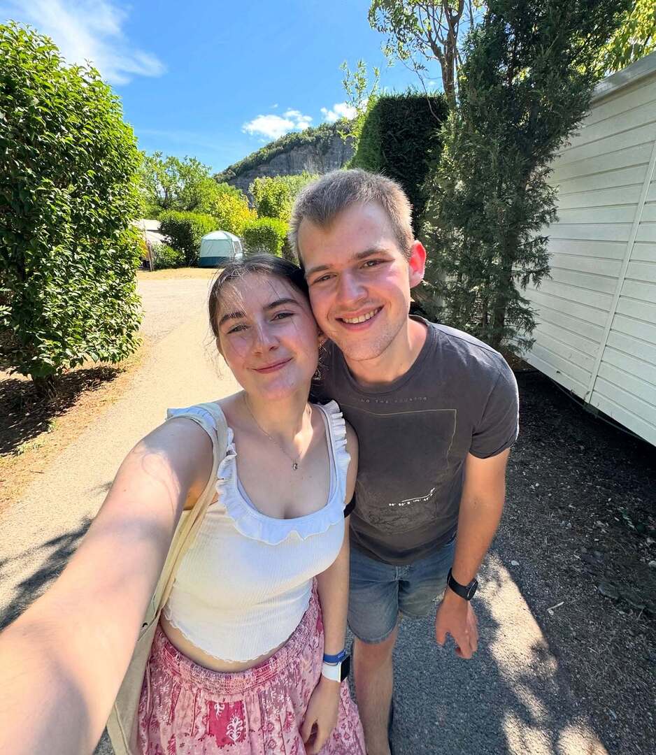 my first time going to France! 🇫🇷🥹🌳☀️⛰️

one thing that has always been on my bucket list since studying languages in school… is travelling to France!!!

a week before leaving, i planned a spontaneous trip and joined my family’s camping trip in the So… instagr.am/p/DNLvxdHMydg/