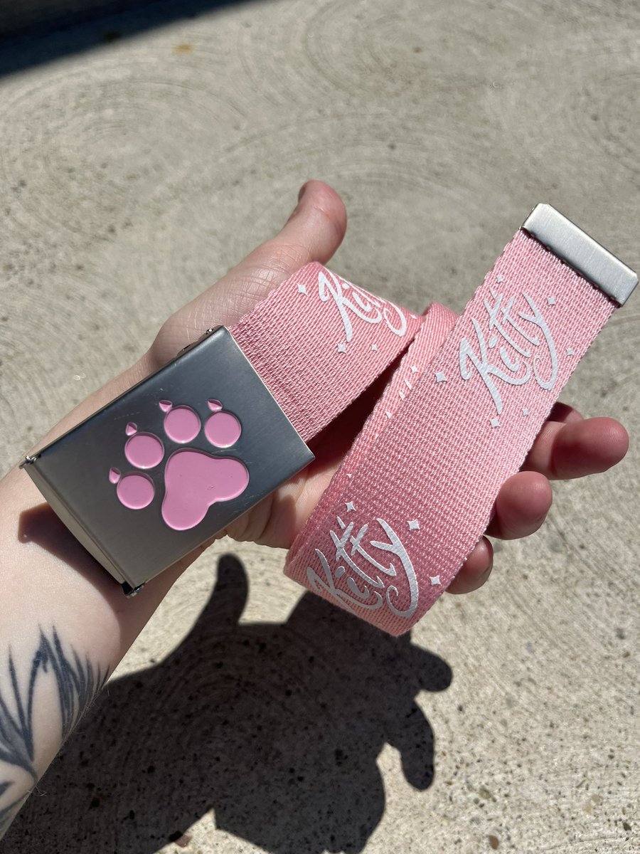 ⭐️NEW BELT DROP⭐️

⭐️Get ready because we have 10 new belts available in the sh0p! 

⭐️New designs⭐️

- Black Bunny
-Pink Bunny
-Black Fox
-Orange Fox
-Pink Kitty
-Pastel Kitty 
-Brown Puppy
-White Puppy
-Pastel Puppy
-Forest Dragon

⭐️Check thread/bio for 📸 &amp; 🔗