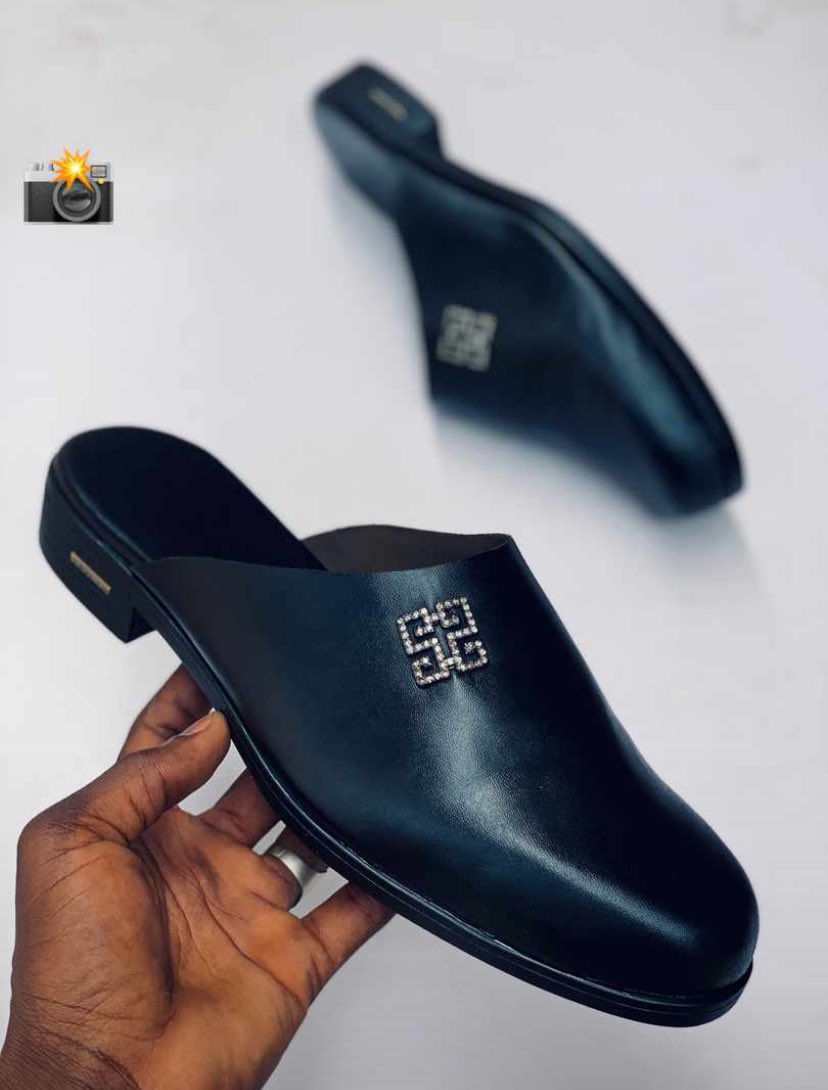 HMSshoes's tweet image. A single repost can go a long way
Location Kaduna
Nationwide delivery 
Price  14K each 
07060778415
Rt fisabilillah 

#CHEACM McAllister Baddo 
Mo Salah Greenwood Christianity #ChividoInMiami2025