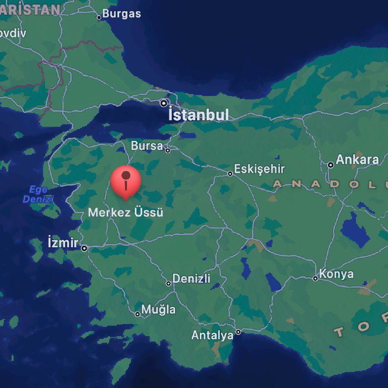 bhanettr's tweet image. Artçılar devam ediyor 

Büyüklük:4.2 (MW)
Yer:Sındırgı (Balıkesir)
Tarih:10-08-2025
Saat:20:32:07 TSI
Enlem:39.19889 N
Boylam:28.15472 E
Derinlik:11.63 km
Detay:deprem.afad.gov.tr/event-detail/5… #depremfırtınası #dikkat #deprem