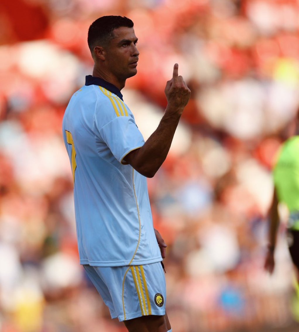 🔥⚽️ كريستيانو رونالدو يواصل الإبداع ويقلب الطاولة على ألميريا بهدفين عالميين لصالح #النصر 💛💪🐐
#النصر_الميريا