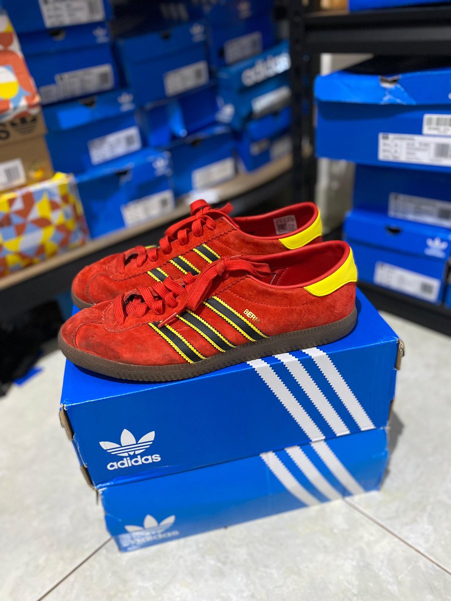 aguswid_'s tweet image. Used dan new ready barang langka kakak kakak