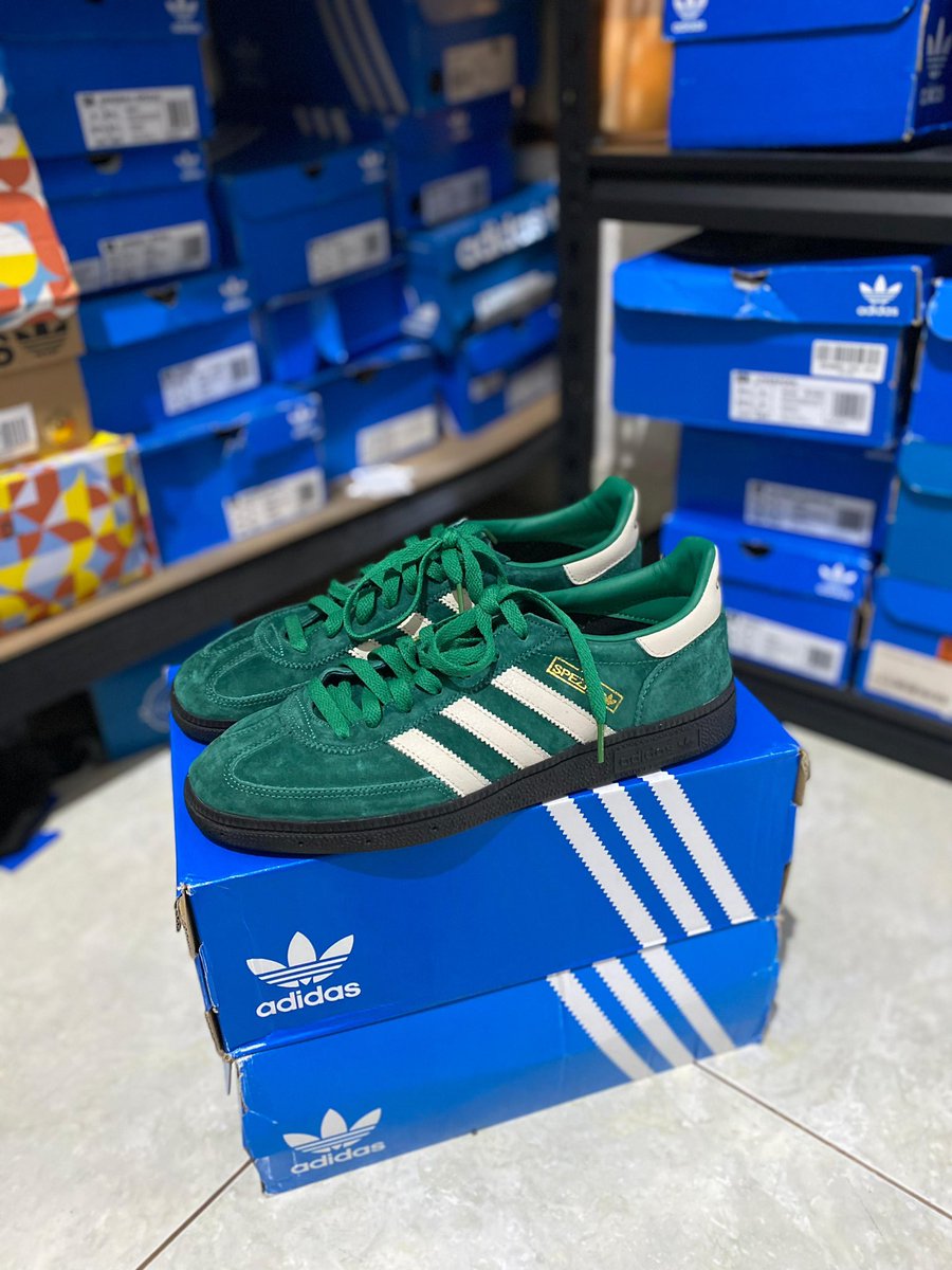 aguswid_'s tweet image. Used dan new ready barang langka kakak kakak