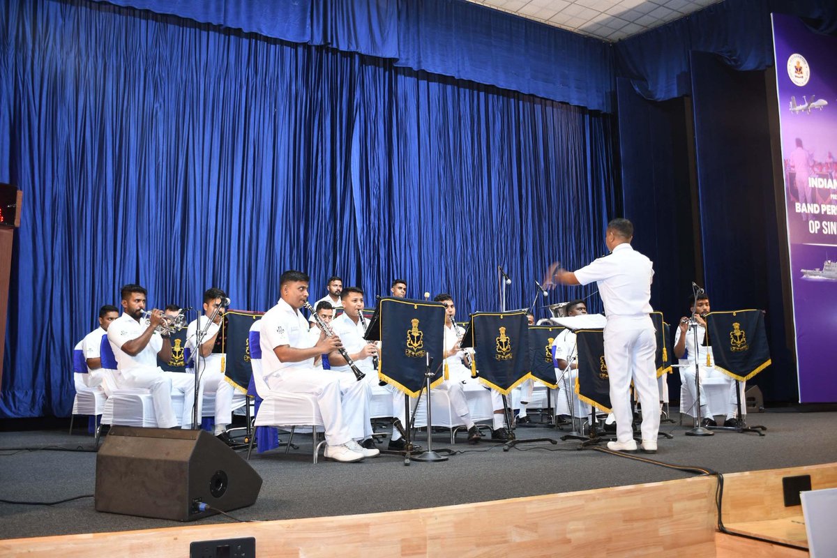 IN_GDD's tweet photo. As part of #IndependenceDay2025, Navy Band performed for the Defence and Civilian community at #FOB #Porbandar in celebration of #OpSindoor . #FOCWF Rear Admiral Rahul Vilas Gokhale was the Chief Guest and Senior Officials from district administration also attended the event. https://t.co/o7VVDeWShE
