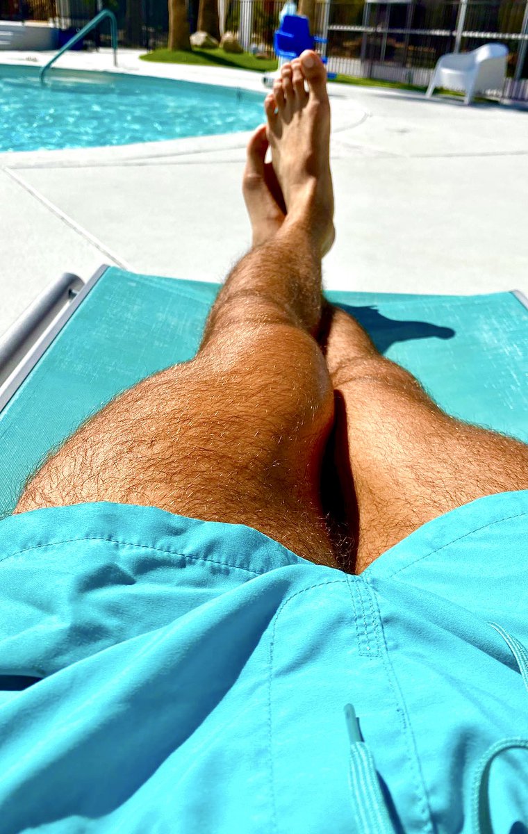 I love the purity of #SilentSendSunday. $ending to #GodAdonis without contact, or expectation, knowing He is relaxing, is an act of pure, submissive, respect. It places His pleasure &amp; enrichment before all else, &amp; affirms your acceptance of His authority, superiority, &amp; primacy🙇‍♂️
