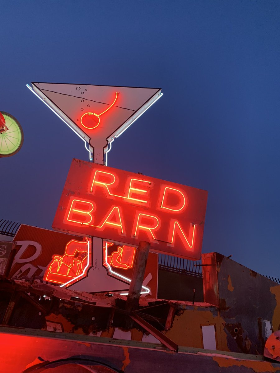 A shot from a night time tour of the <a href="/NeonMuseum/">The Neon Museum</a> #TwitpicforMark