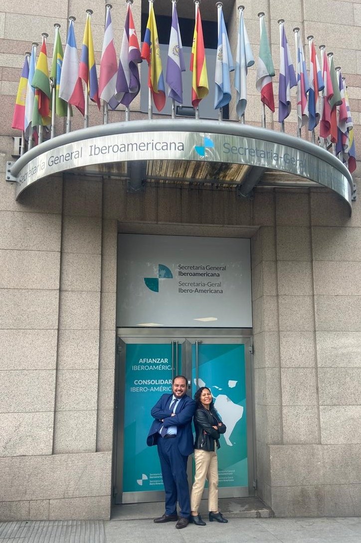 Jorge Archundia López (@jalorge) on Twitter photo Feliz cumpleaños querida <a href="/e_patyluf/">Patricia Flores Esparza</a>, Responsable Administrativa y Financiera de la <a href="/SEGIB_OSRMCC/">Oficina Subregional SEGIB</a>.
Abrazo y mis mejores deseos 🫂 🎂🥳🎉 Feliz cumpleaños querida <a href="/e_patyluf/">Patricia Flores Esparza</a>, Responsable Administrativa y Financiera de la <a href="/SEGIB_OSRMCC/">Oficina Subregional SEGIB</a>.
Abrazo y mis mejores deseos 🫂 🎂🥳🎉