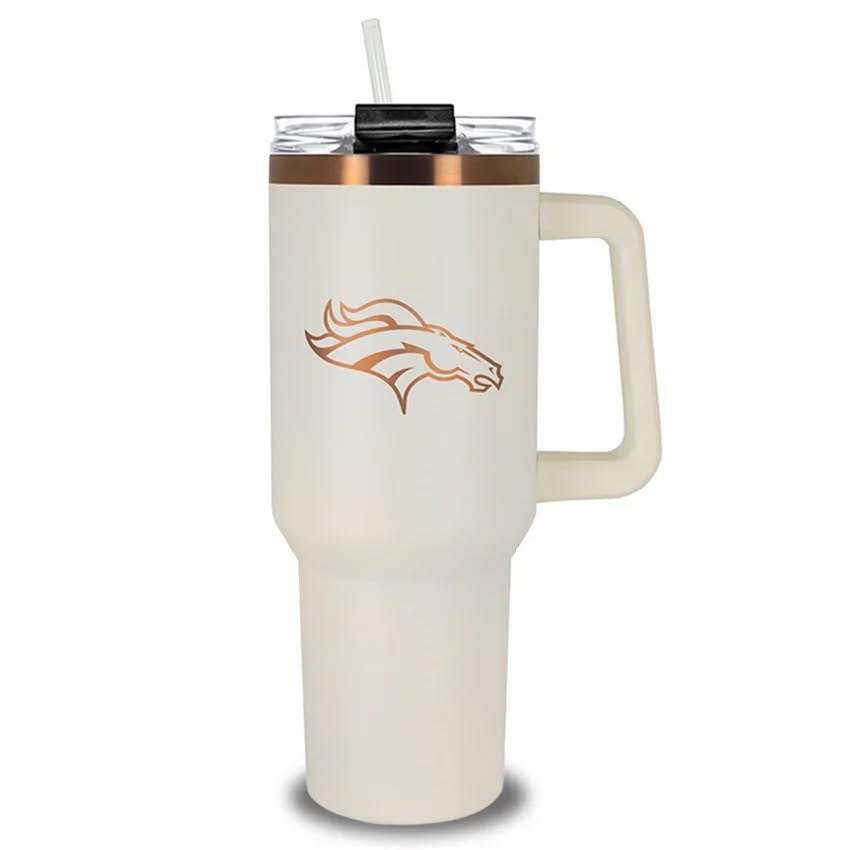 DicassSports's tweet photo. 🔥 Llévate la pasión de la NFL a donde vayas 🔥
Mantén tu bebida fría o caliente por horas con esta colección oficial de Travel Mugs NFL de 40 OZ.

📦 Envío a todo México – ¡Listos para regalar o disfrutar!
👉 https://t.co/U5WUUQPMdi

#NFL #ProductosOficiales https://t.co/vsqZSOBuxd