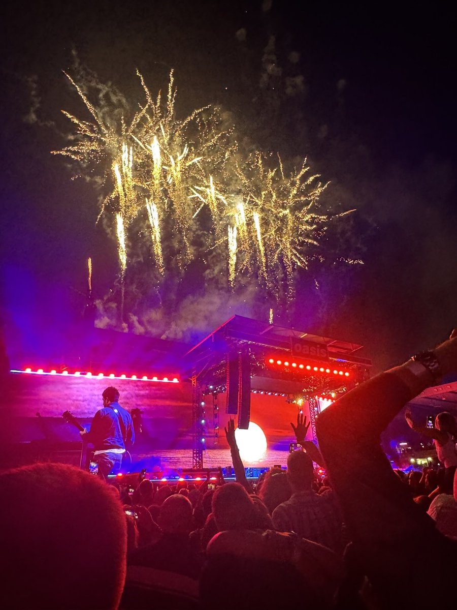 L9995x's tweet photo. Round two at Murrayfield wow no words https://t.co/KdGuVRBBZr