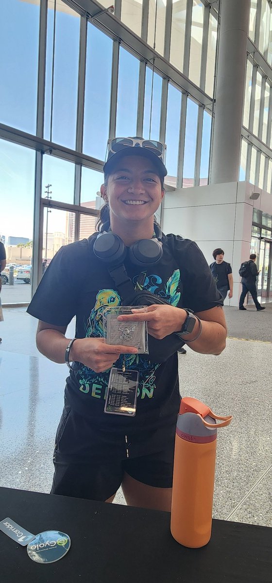 <a href="/avalonlucero/">Av</a> a first timer and a late contestant followed me on the X and finally caught up with me. Trying to break into the security scene someone help!!!